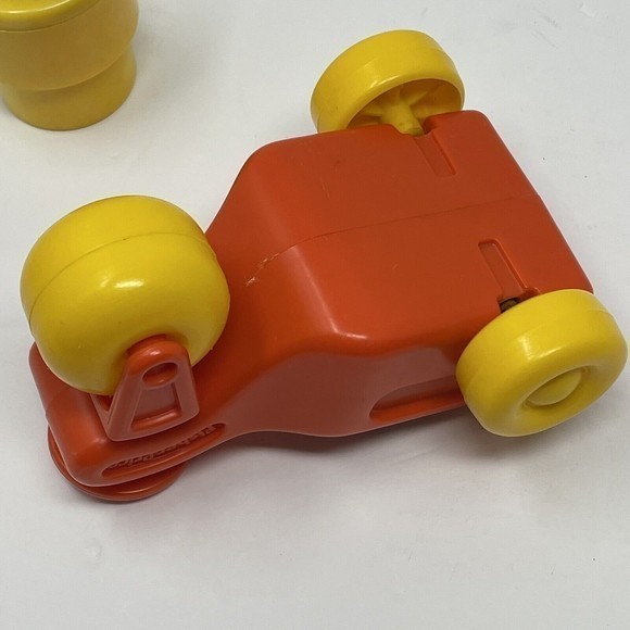 Vintage Fisher‎ Price Little People Chunky 1974 Boy Yellow 3” 1984 Motorcycle - Picture 7 of 11